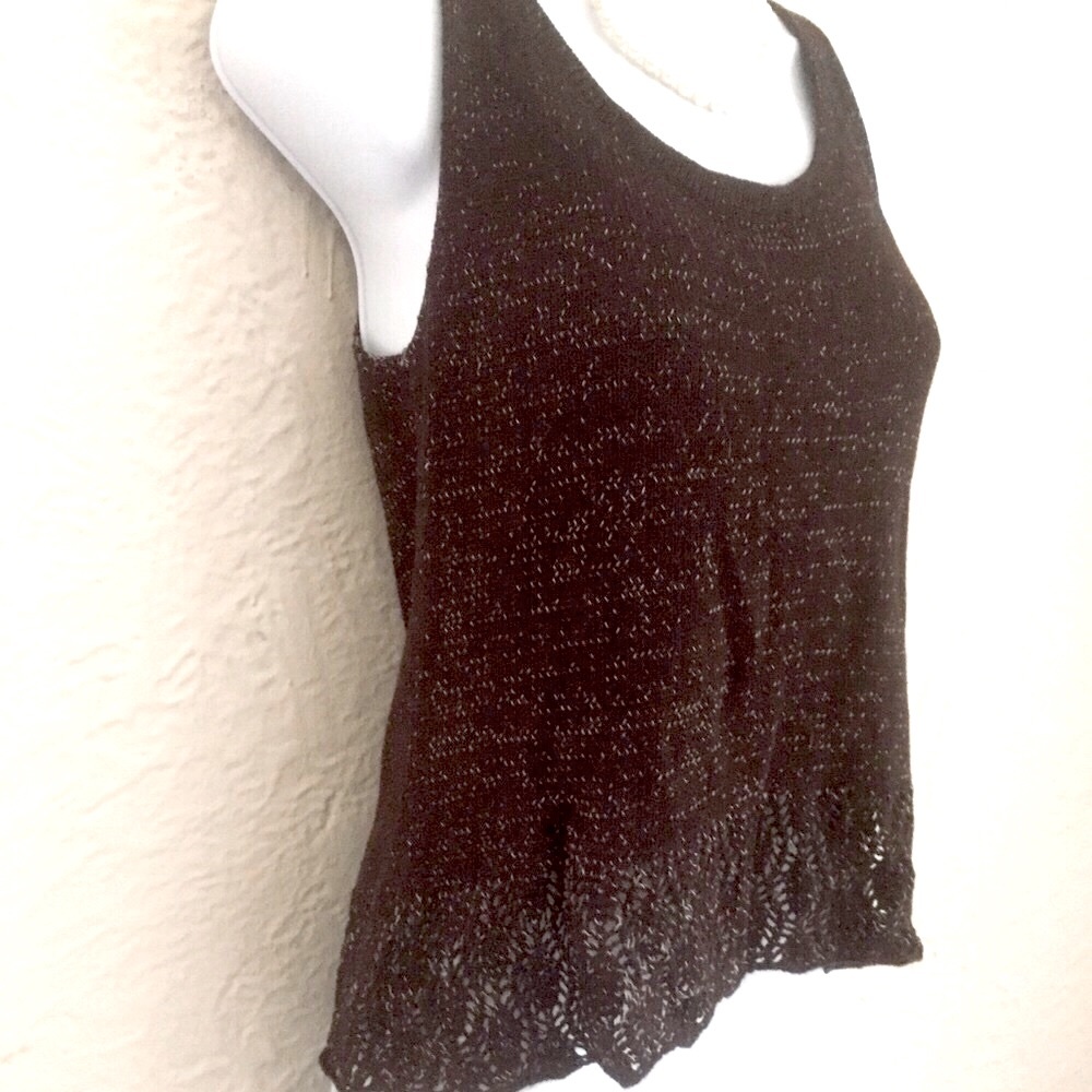 HOST PICK! 🔥 Ball of Yarn Handknit Tank NWT  (Anthro 4  Exposure)